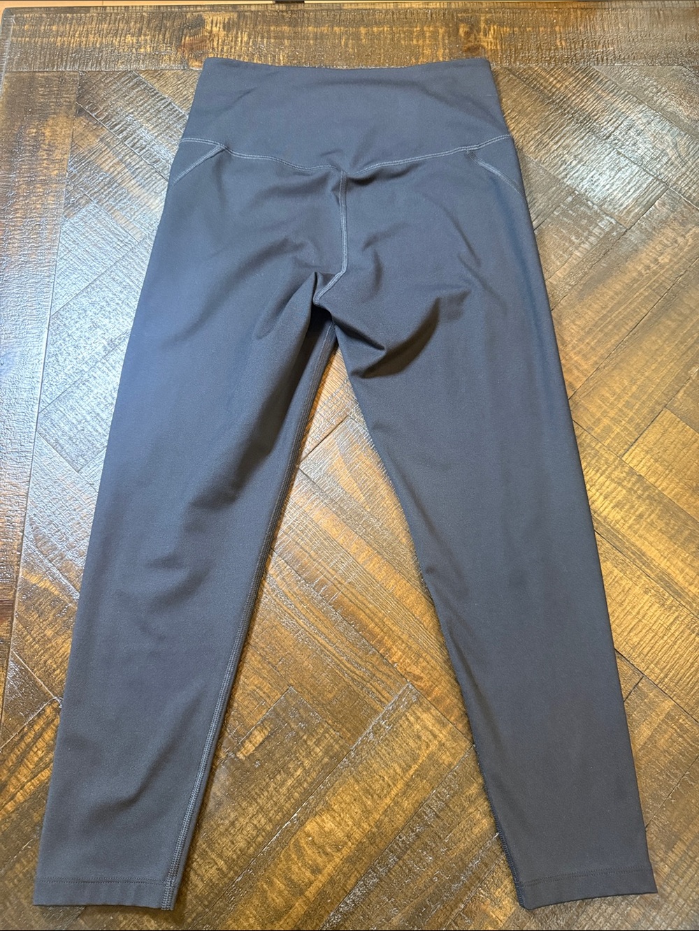 Girlfriend Collective Black Compression Capri Leggings M High Rise Yoga Workout - Picture 2 of 6